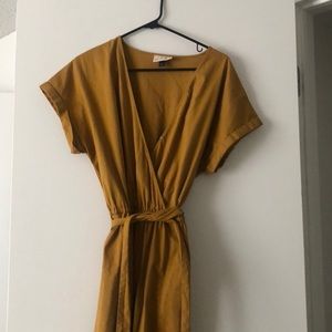 Mustard yellow jumpsuit